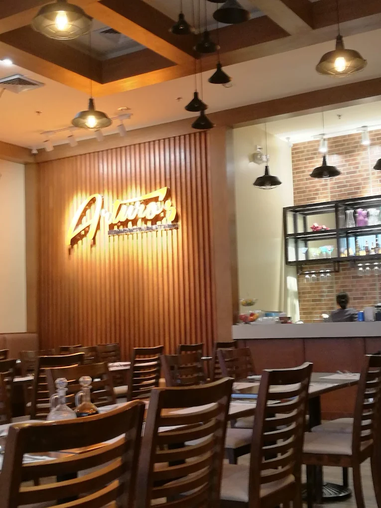 Arturos Filipino Restaurant & Bar