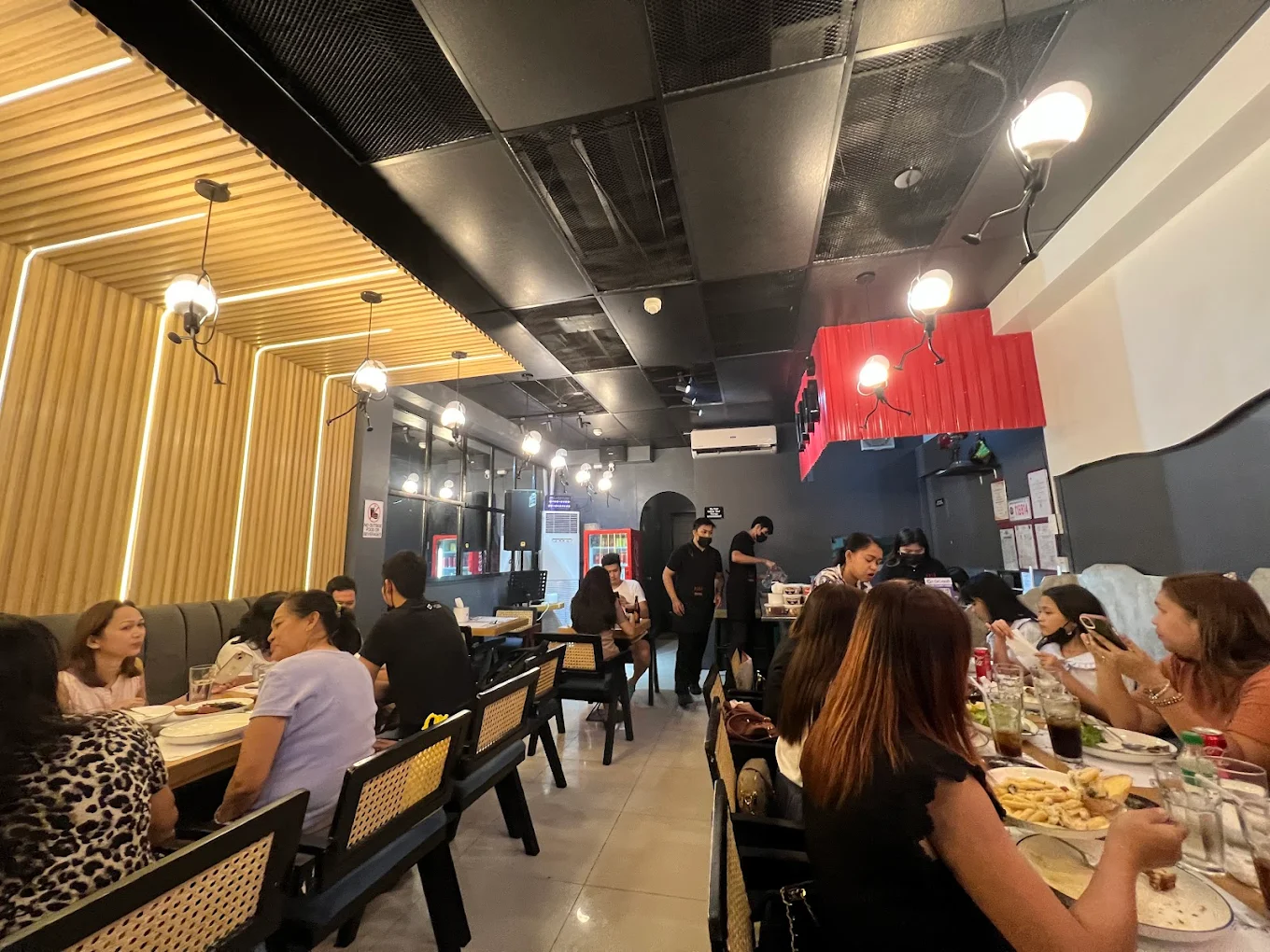 Azuo Bistro Restaurant