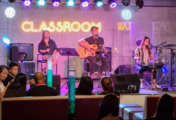 Nightlife at Classroom Bar