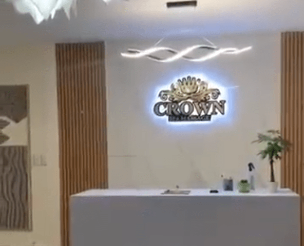 Crown Spa Massage