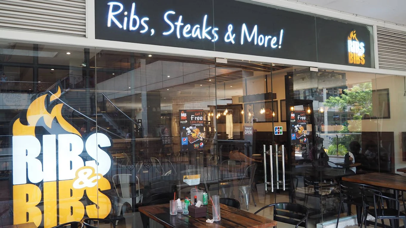 Ribs & Bibs SM Premier