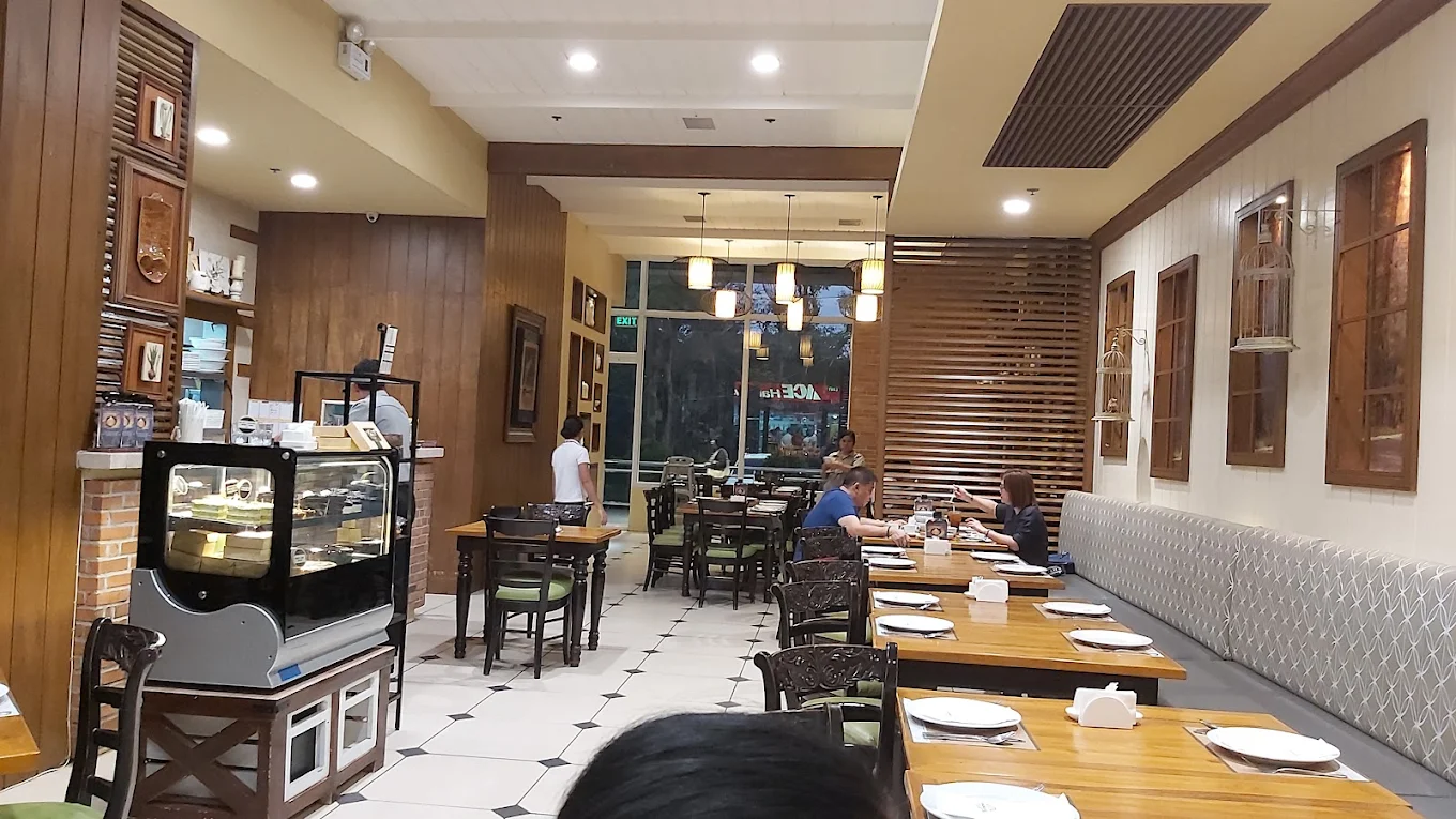 Roadhouse Cafe – SM Uptown, Cagayan de Oro