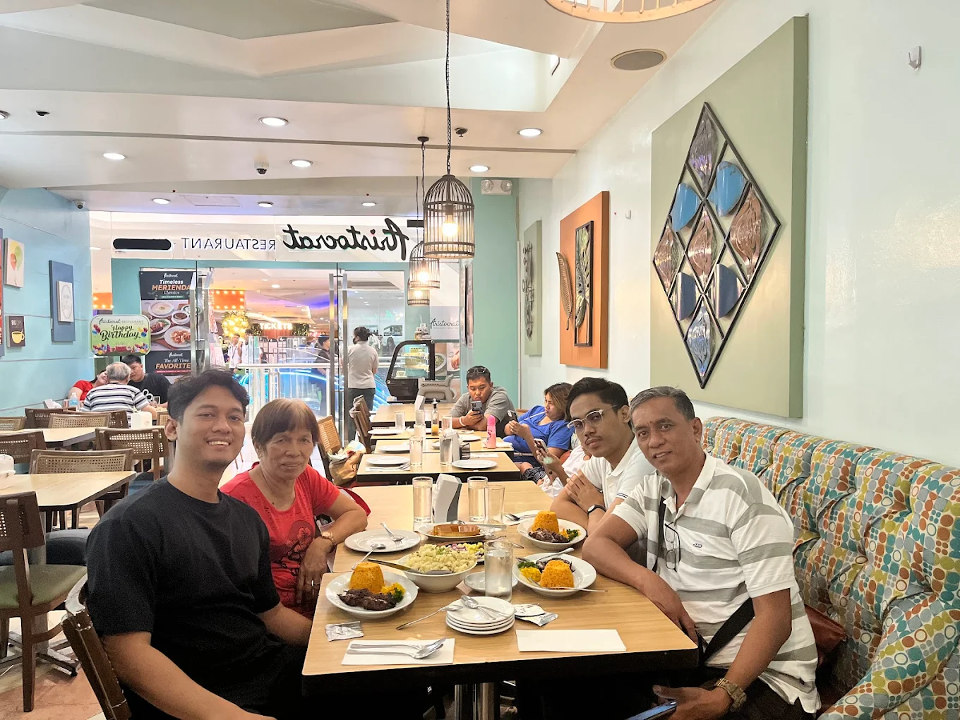 The Aristocrat Restaurant - SM Manila